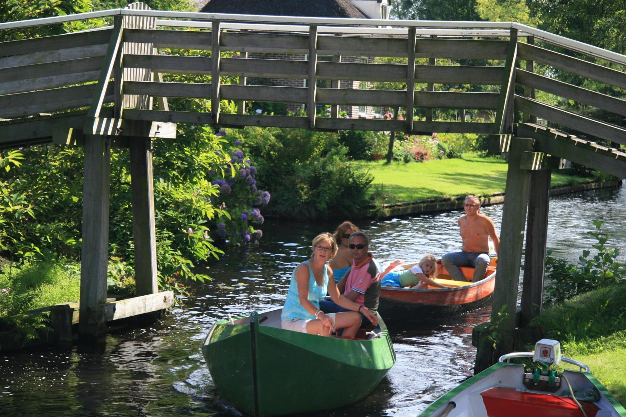 Hotel De Harmonie Giethoorn Luaran gambar