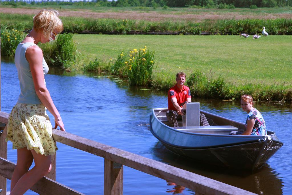 Hotel De Harmonie Giethoorn Luaran gambar