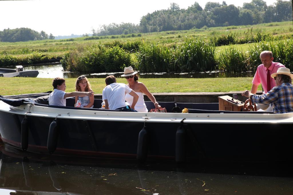 Hotel De Harmonie Giethoorn Luaran gambar