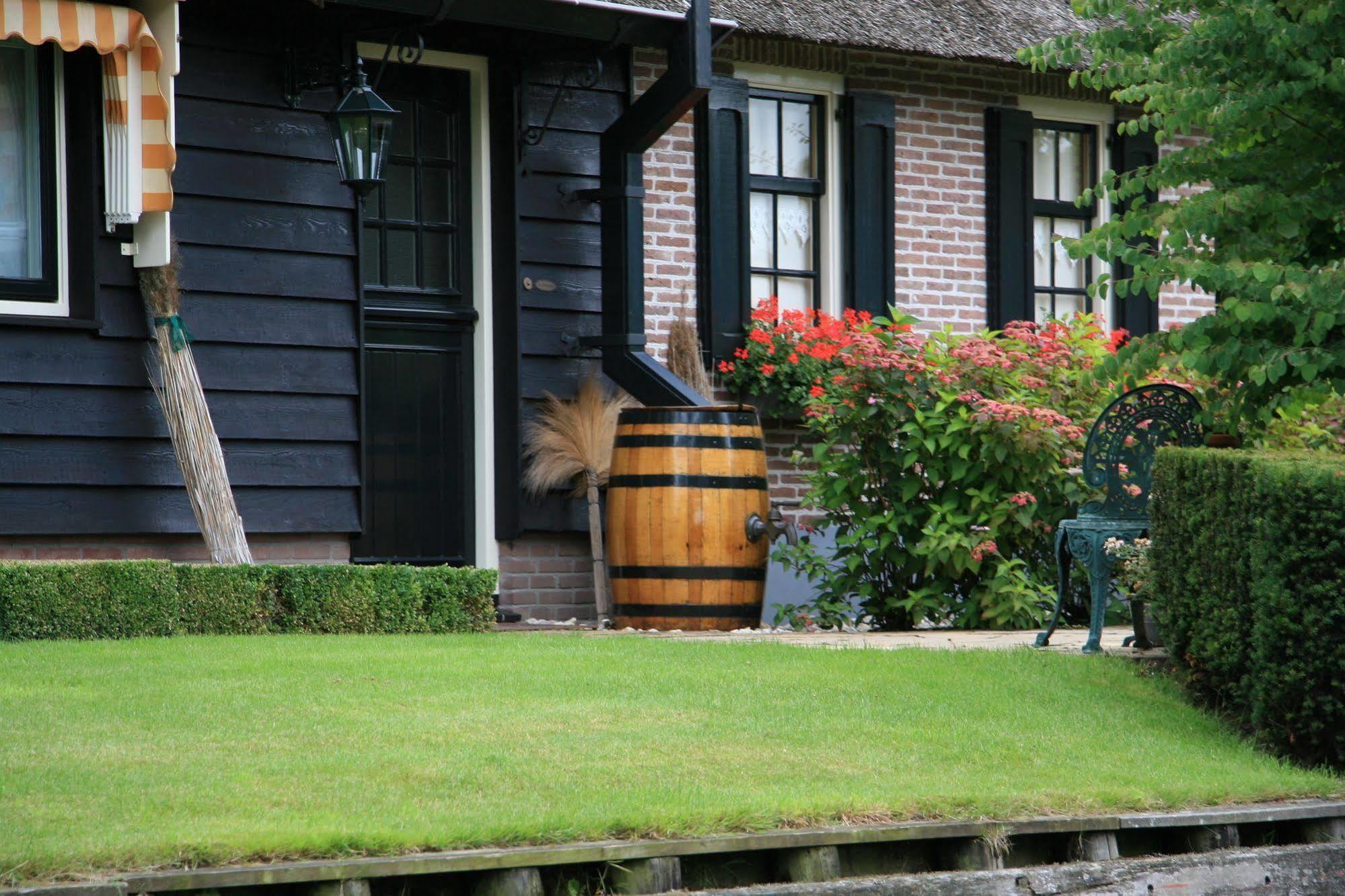 Hotel De Harmonie Giethoorn Luaran gambar
