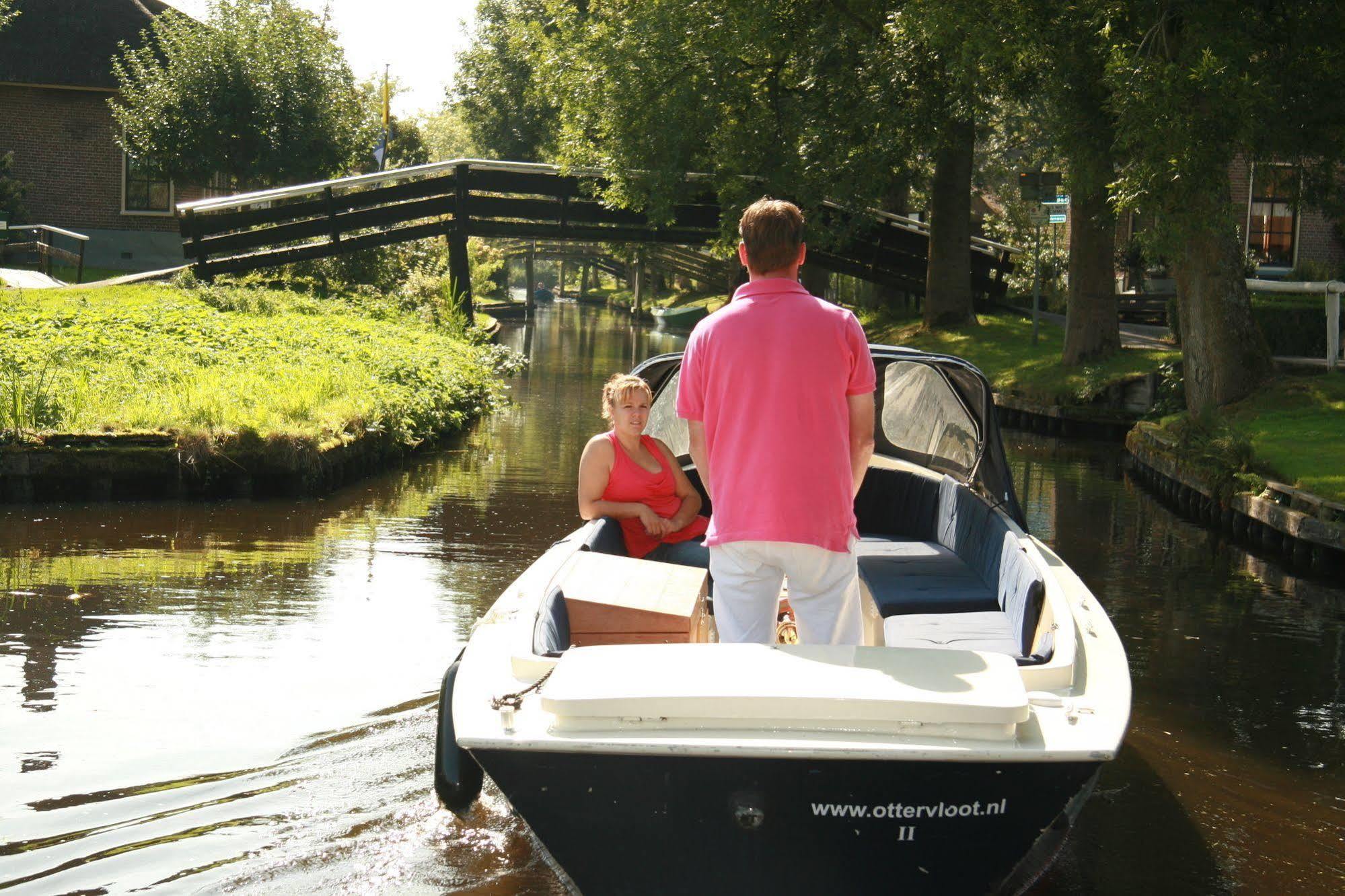 Hotel De Harmonie Giethoorn Luaran gambar