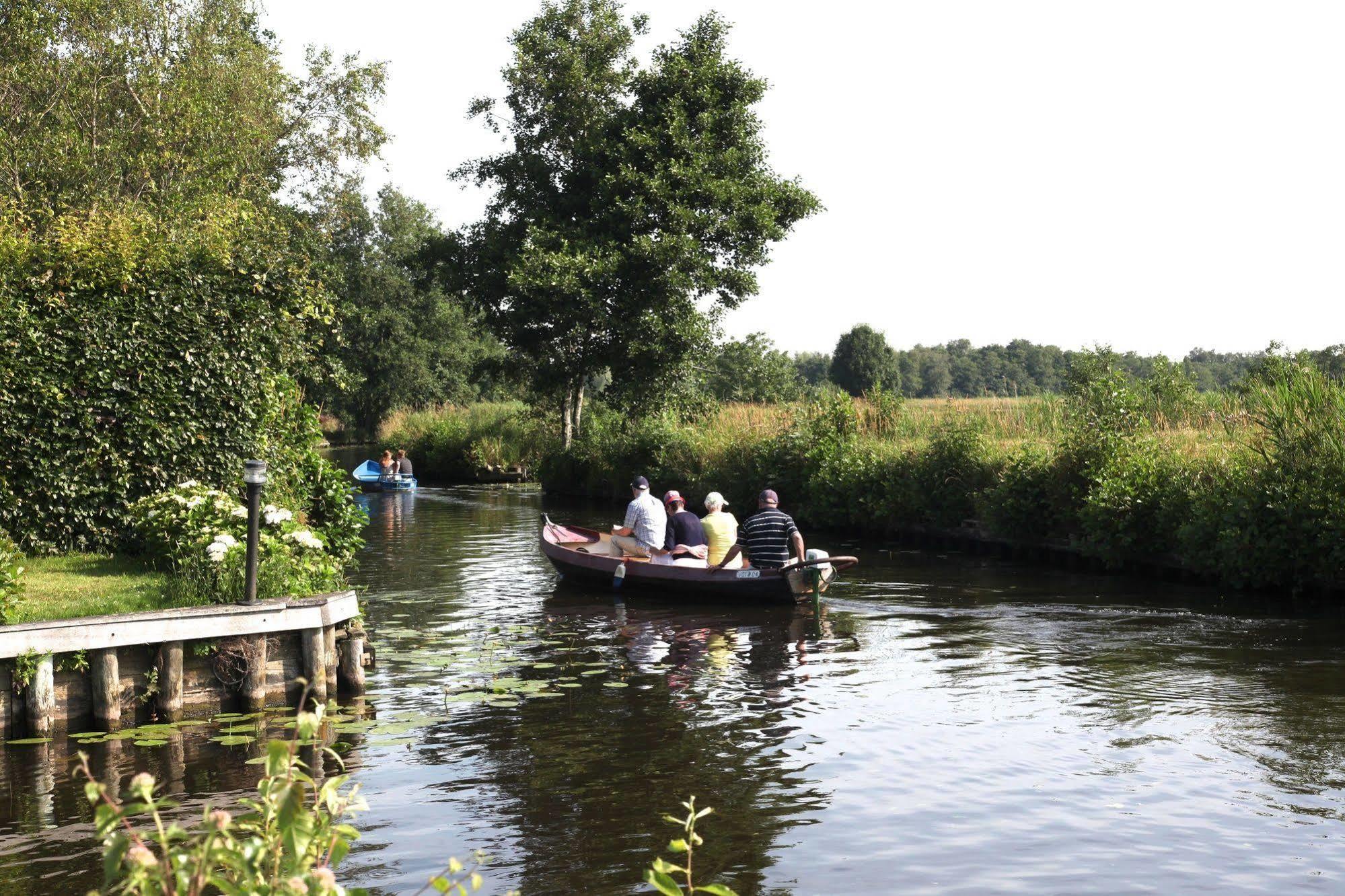 Hotel De Harmonie Giethoorn Luaran gambar