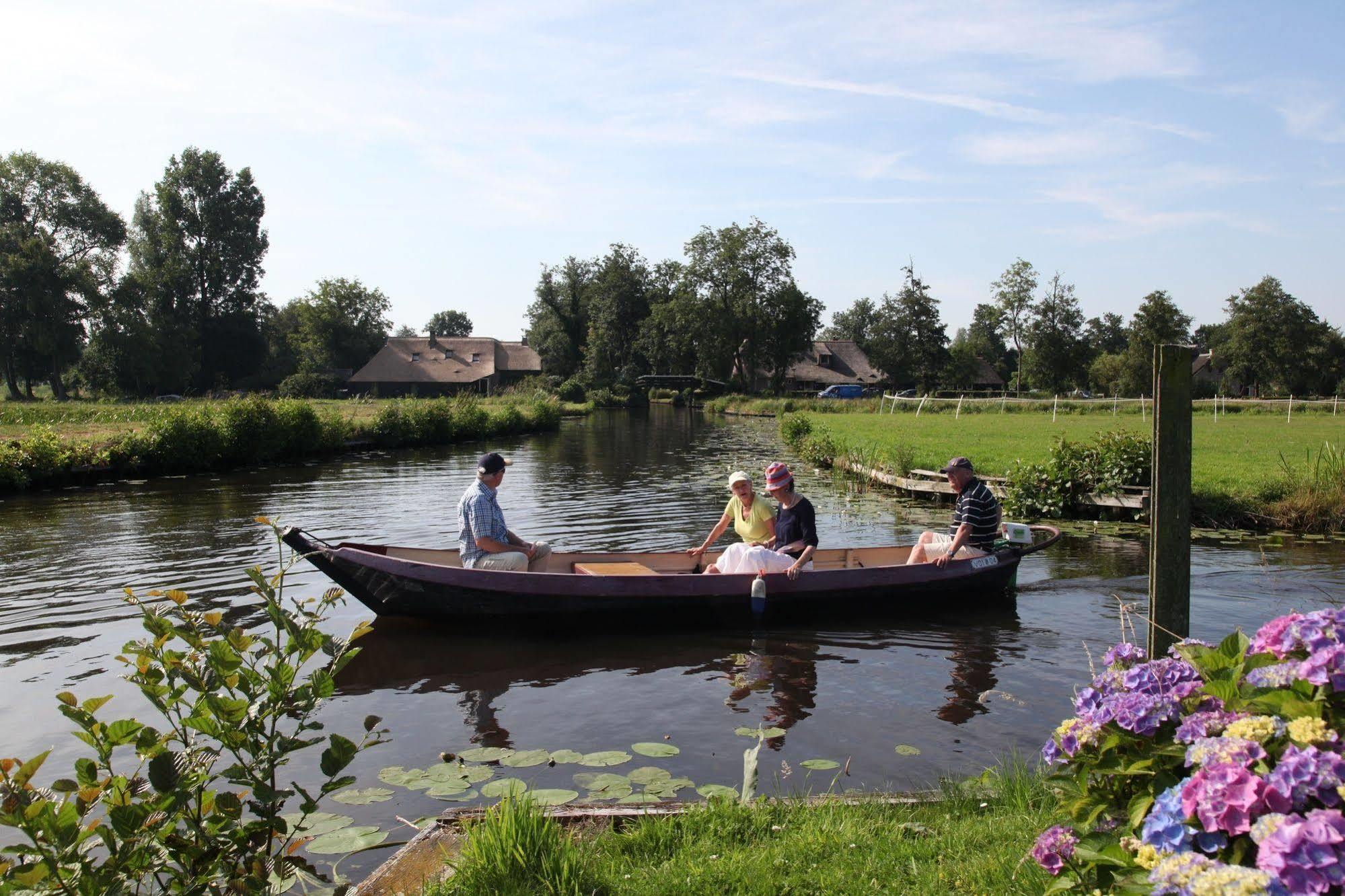 Hotel De Harmonie Giethoorn Luaran gambar